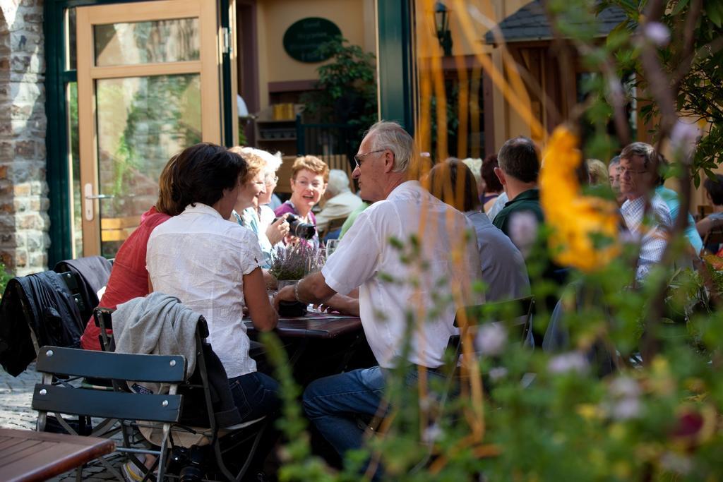 Weinhotel Des Riesling Zum Gruenen Kranz Rüdesheim am Rhein Exteriör bild